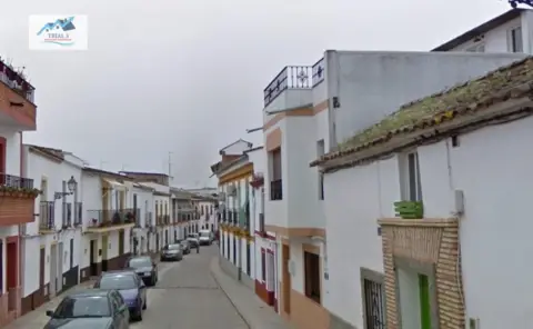 Local comercial en calle de Ramón y Cajal