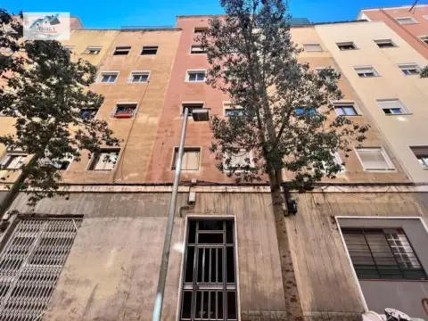 Piso en Carrer del Cadí, 10