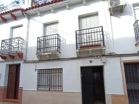 Casa en calle de Lucas Jurado