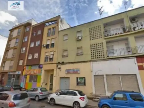 Piso en calle Pedro de Valencia