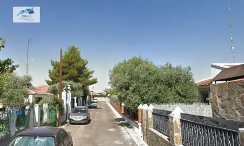 Casa en calle del Mirlo