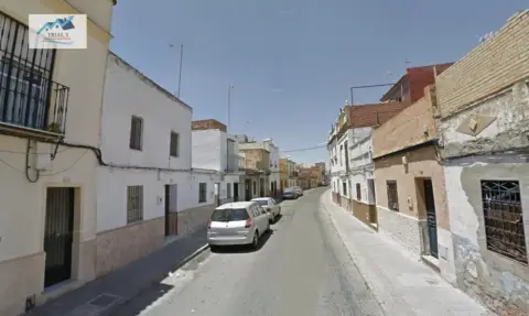 Casa en calle de la Virgen de la Salud