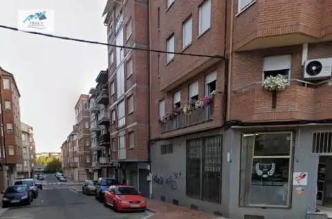 Piso en calle de Colombia