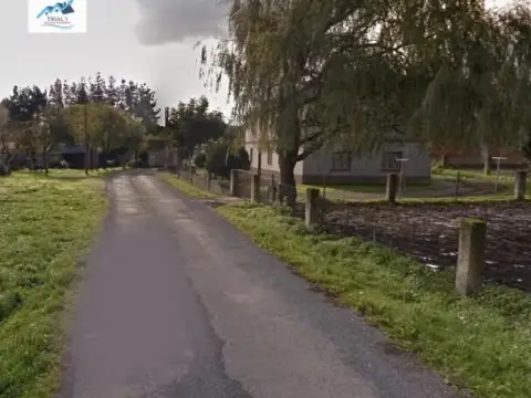 Casa en calle Barrio - Felmil