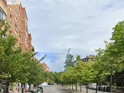 Piso en calle de Valladolid