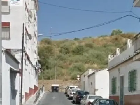 Piso en calle Tharsis