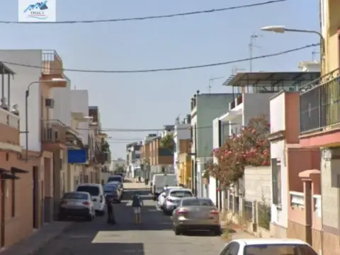 Casa en calle de Almanzor