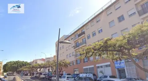 Casa adosada en calle Ahoren