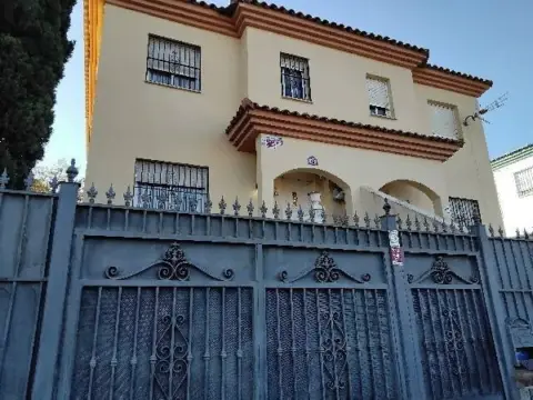Casa adosada en Camino Albarrate