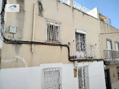 Casa en calle de la Santísima Trinidad
