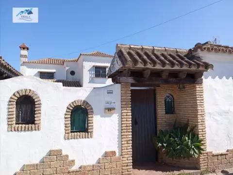 House in Chiclana de la Frontera, Urbanización La Aldea del Coto, La Barrosa
