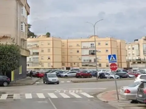 Piso en calle de Sevilla