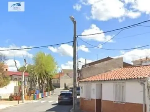 Casa en Avenida Castilla la Mancha