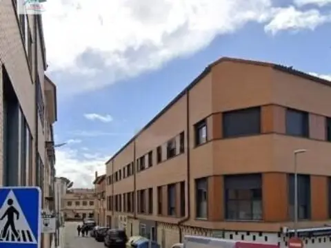 Piso en calle Comercio