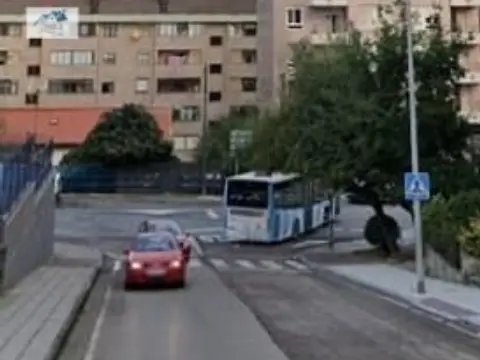 Piso en calle de la Universidad