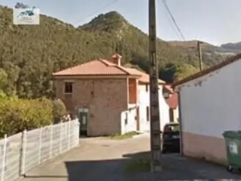 Casa en Barrio Aes