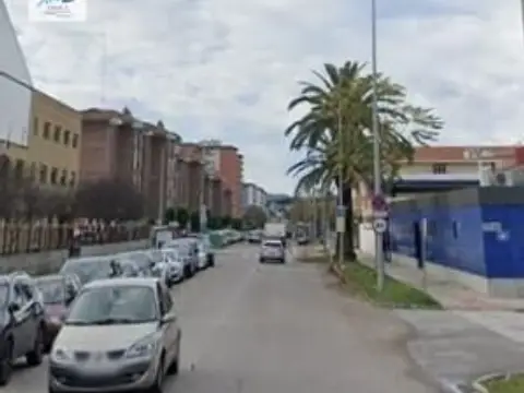 Piso en Avenida del Deporte