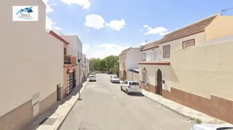 Casa en calle La Monjia