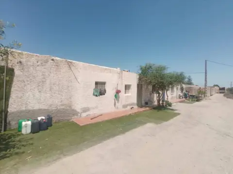 Chalet en calle San Isidro