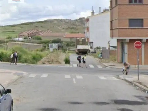 Piso en calle de los Lagos