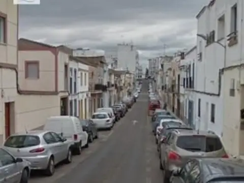 Casa en calle de Benito Toresano