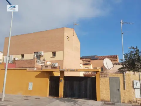 Casa en Avenida de la Diputación