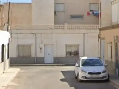 Casa en calle de la Estrella Polar