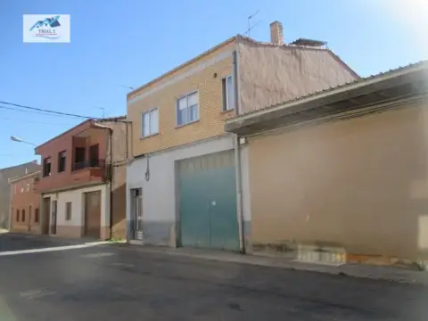Casa en Avenida de Aldeanueva, 53