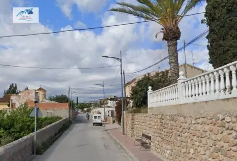 Piso en Camino de las Arboledas