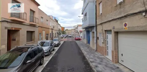 Casa adosada en Avinguda del Regne de València
