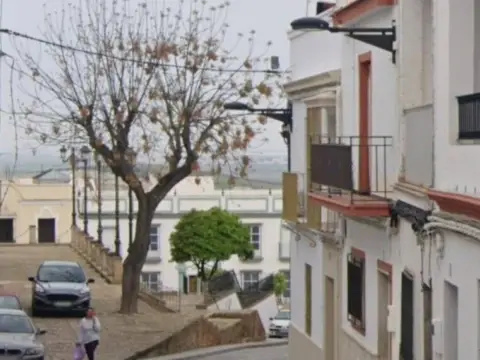 Casa en calle de Vicente Aleixandre