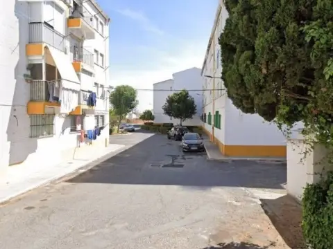 Piso en calle Celulosa Ence