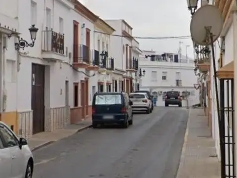 Piso en calle de los Reyes Católicos