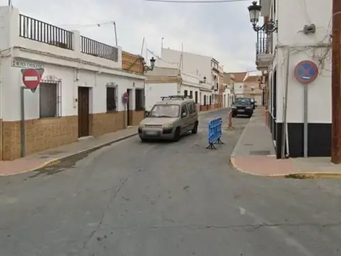 Piso en calle de los Reyes Católicos