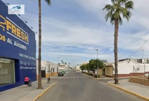 Casa adosada en calle del Carril de los Moriscos
