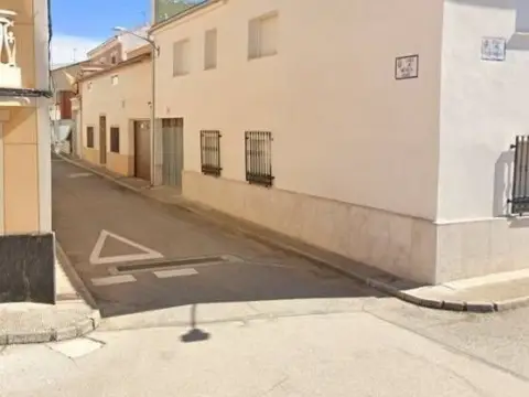 Piso en calle de Micaela Luján