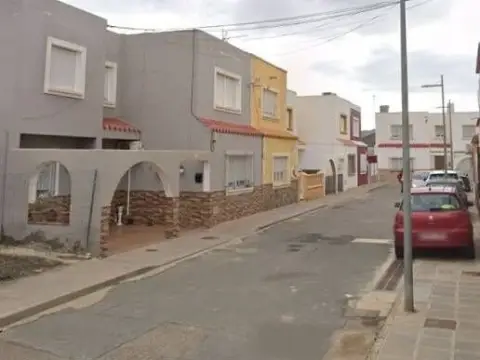 Casa en calle Málaga