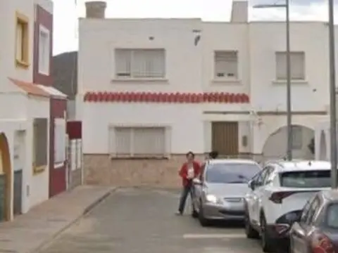 Casa en calle Málaga