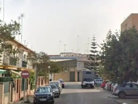 Piso en calle de la Virgen de Palomares