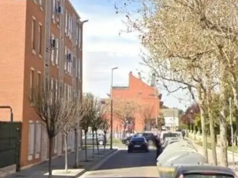 Piso en calle Sirio