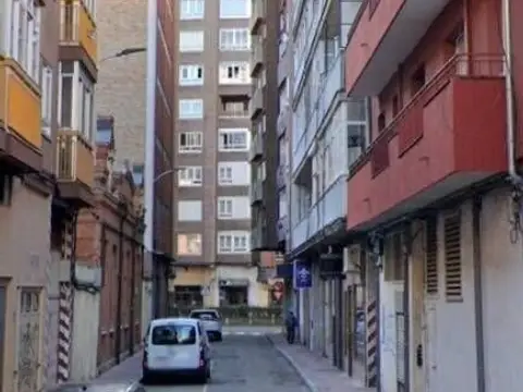 Piso en calle de González Dueñas