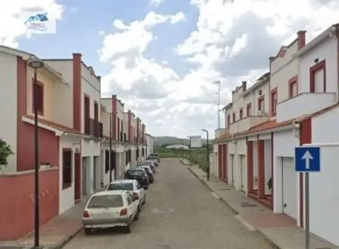 Casa en calle Cáceres