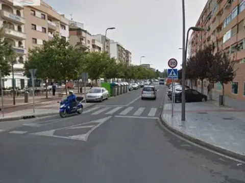 Piso en Avenida de la Paz