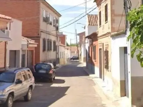 Piso en calle Arroyo Bajo