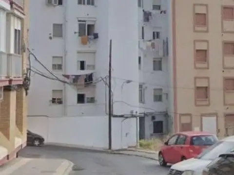 Piso en calle de Costa Rica