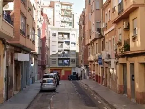 Piso en Delicias Distrito