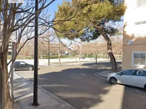 Piso en calle de María Domínguez Remón