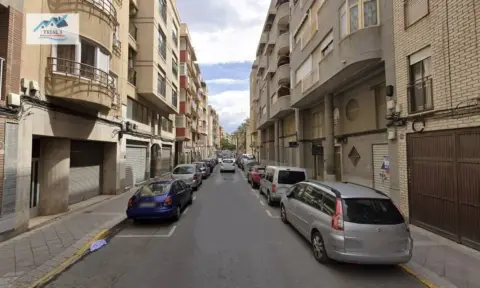 Piso en calle Jose Bernad Amoros