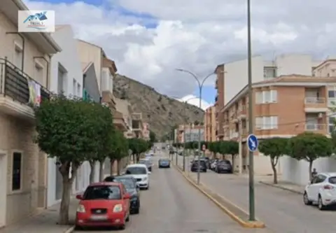 Piso en calle Hispano-America