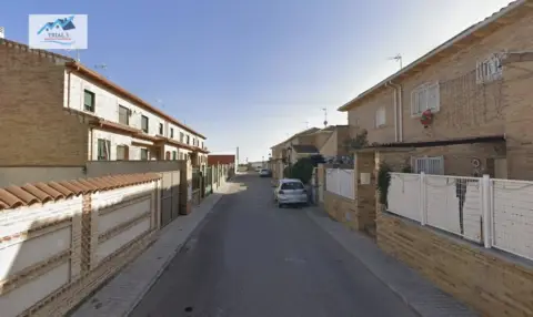 Casa en calle del Hinojal